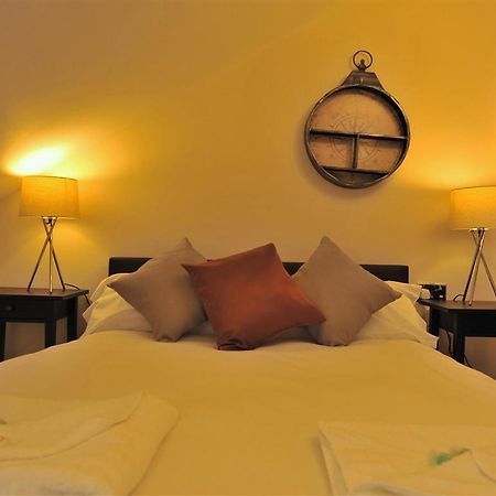 Gail'S Guest House Barry Esterno foto