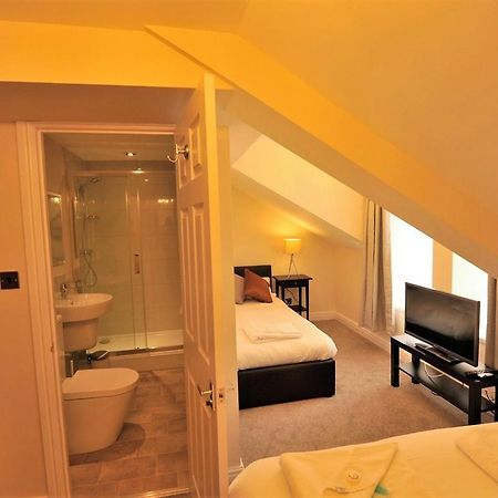 Gail'S Guest House Barry Esterno foto