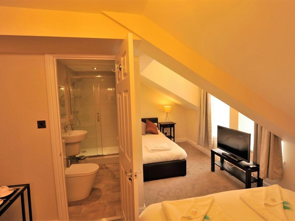Gail'S Guest House Barry Esterno foto